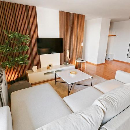 Logement Chaleureux Au Coeur De La Station Crans-Montana Exteriör bild